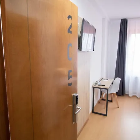 Alda Puerto Seco Hotel 2*