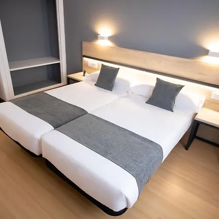 호텔 Alda Puerto Seco 2*