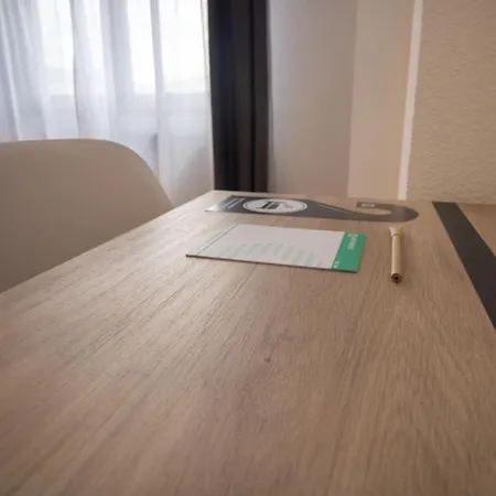 호텔 Alda Puerto Seco 2*