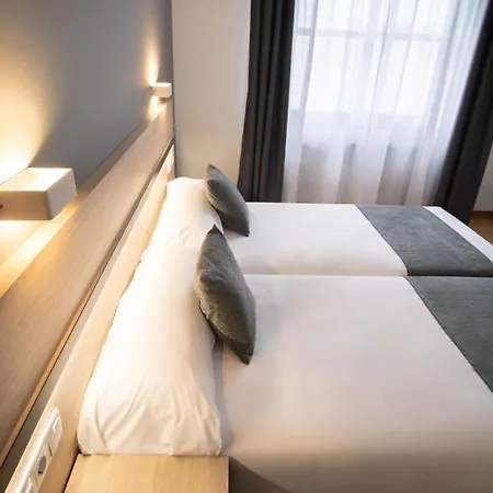 Hotel Alda Puerto Seco Burgo