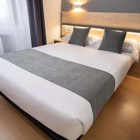 Alda Puerto Seco Hotel