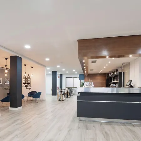 Alda Puerto Seco Hotel