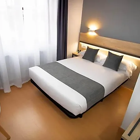 Hotel Alda Puerto Seco Burgo