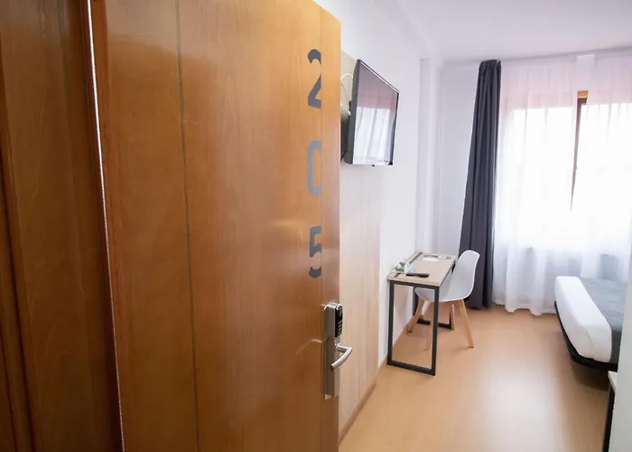 Alda Puerto Seco 호텔 2*