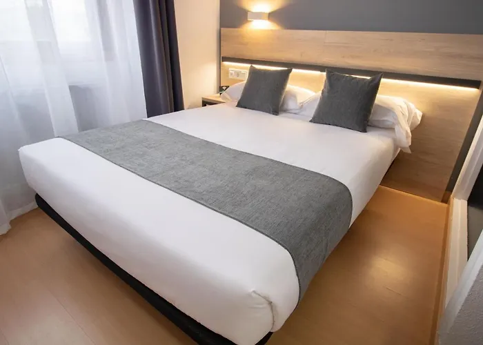 Alda Puerto Seco 호텔