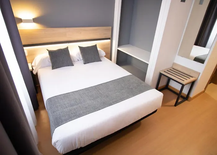 호텔 Alda Puerto Seco 2*